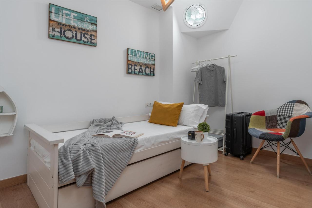 Tuguest Postigo I Catedral Apartment - Free Parking Granada Buitenkant foto