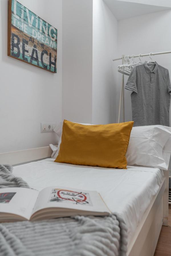 Tuguest Postigo I Catedral Apartment - Free Parking Granada Buitenkant foto