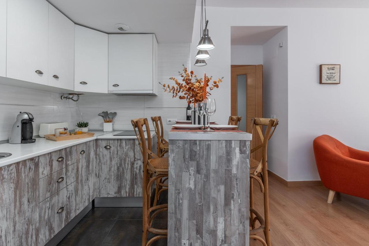 Tuguest Postigo I Catedral Apartment - Free Parking Granada Buitenkant foto